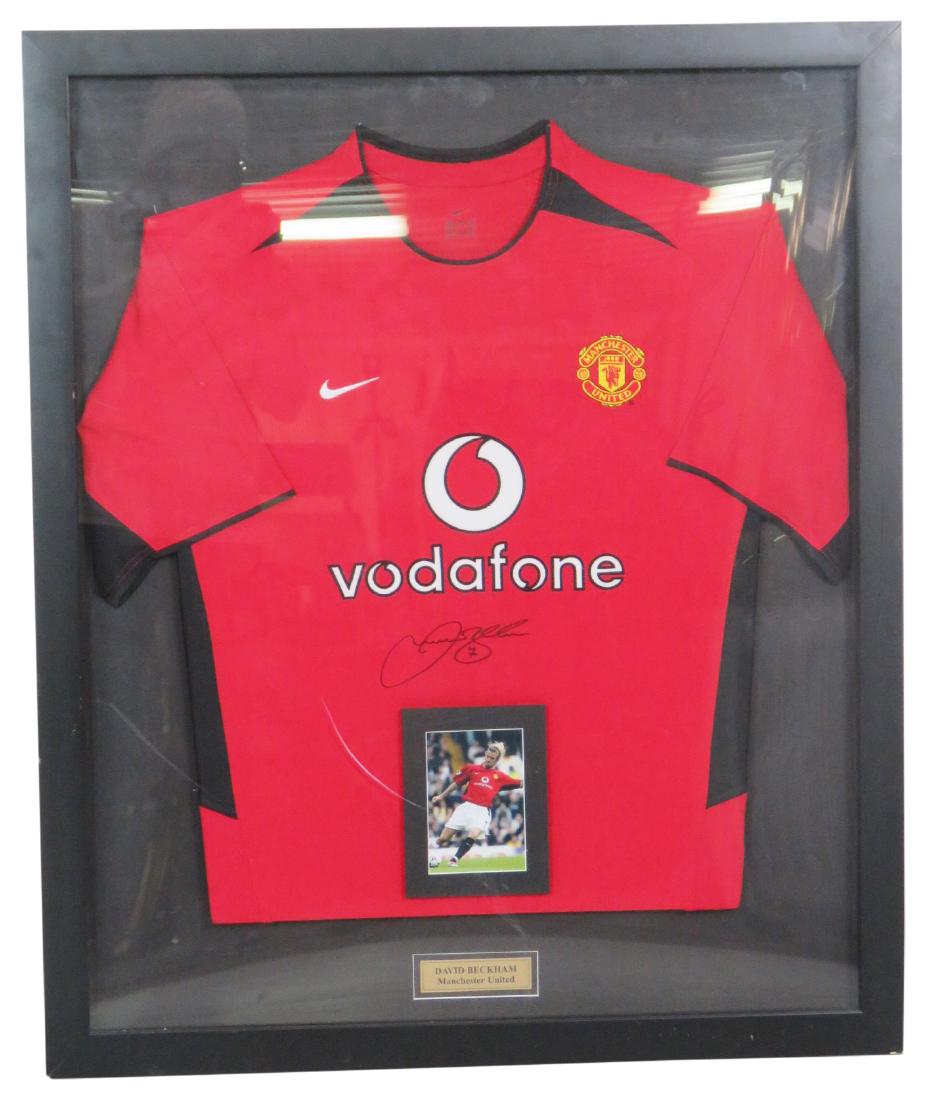 DAVID BECKHAM UNITED MANCHESTER SIGNED JERSEY (1 of 6)