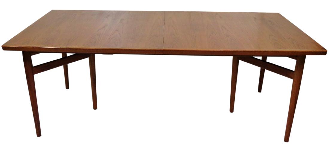 ARNE VODDER DANISH MODERN TEAK DINING TABLE (1 of 4)