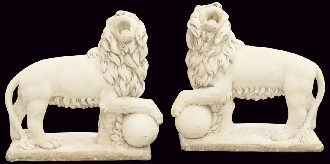 Pair CEMENT LIONS FROM THE CHELSEA HOTEL (1 of 10)