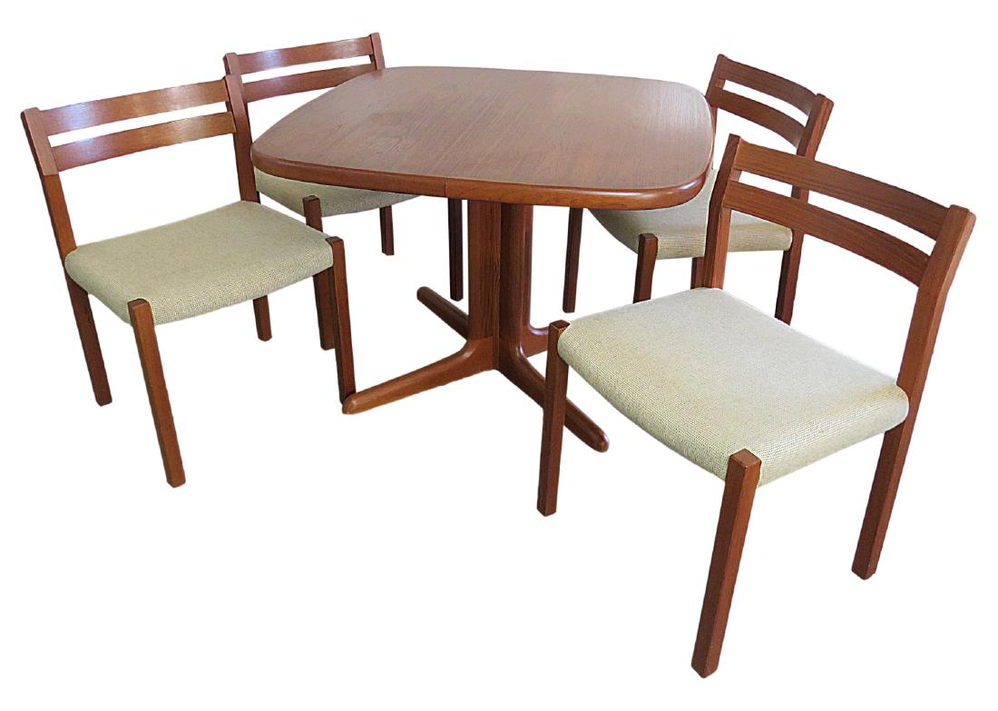DANISH 5 PC DINING SET (1 of 8)