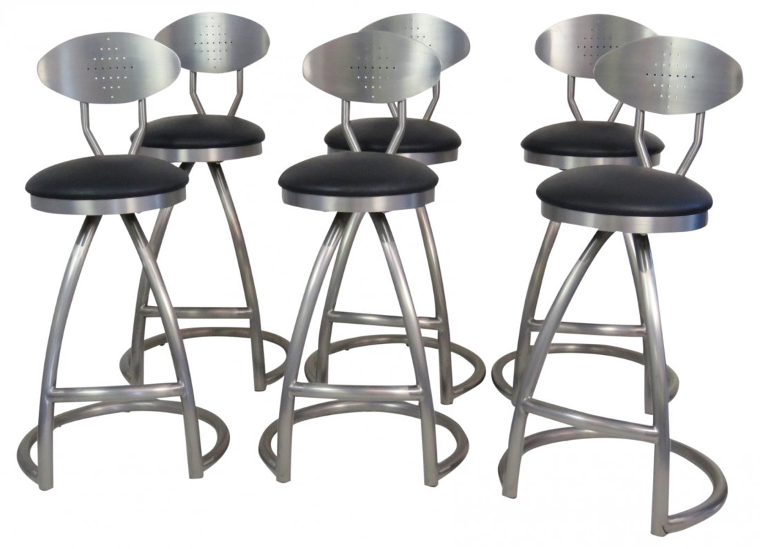 6 MODERN DESIGN CHROME & SWIVEL BAR STOOLS (1 of 4)