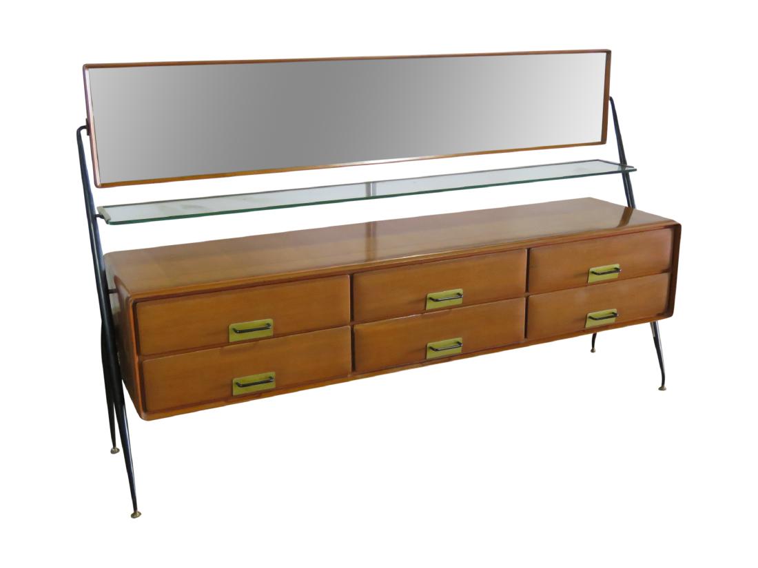 SILVIO CAVATORTA DRESSER (1 of 16)