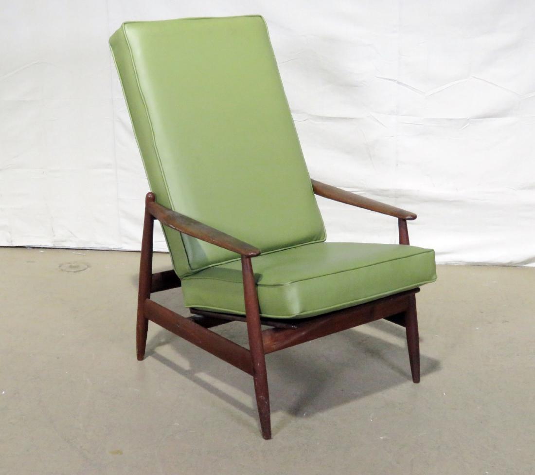 FREM ROJLE ARM CHAIR (1 of 8)