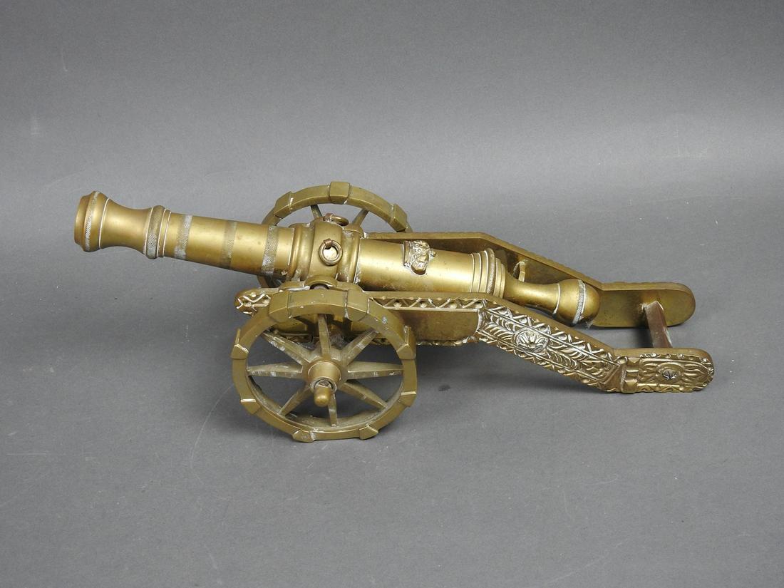 ENGLISH BRASS MILITARY CANNON (1 of 6)