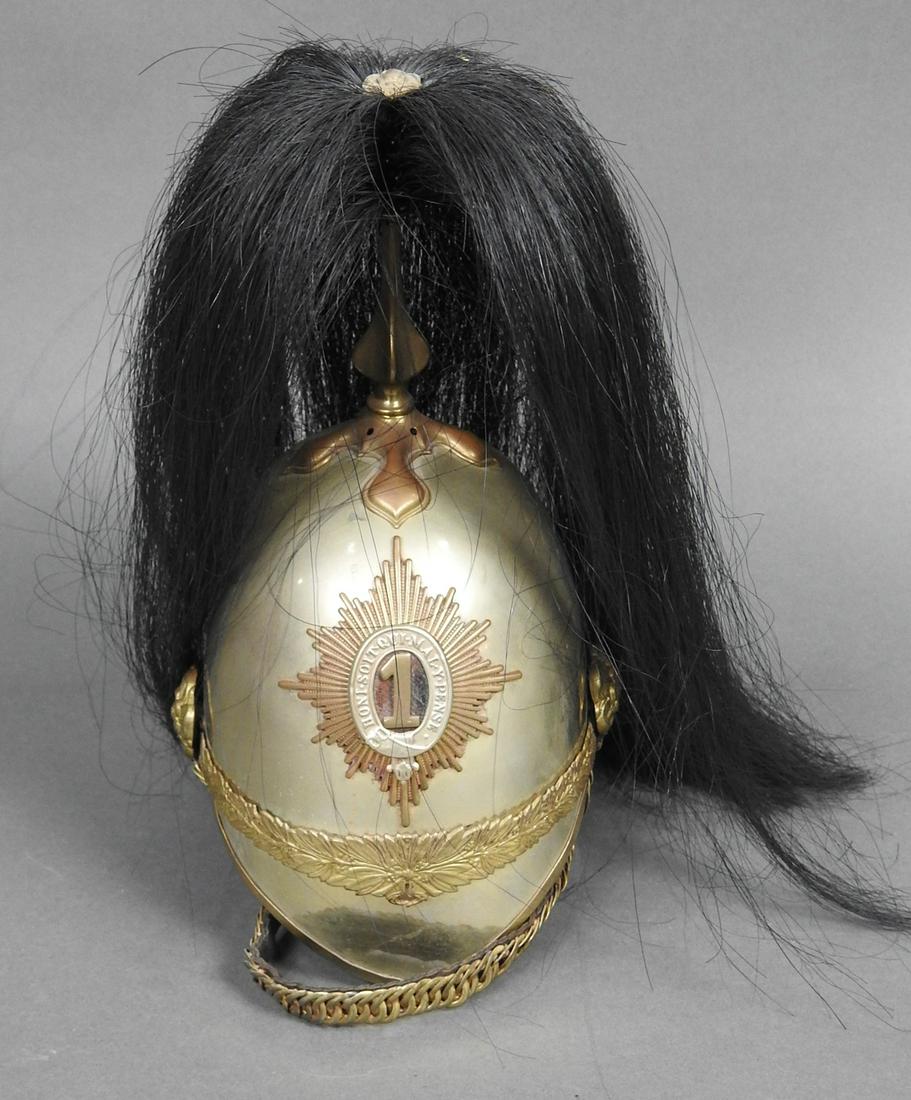 MINIATURE/SCALE BRASS HELMET W/HORSEHAIR PLUME (1 of 6)