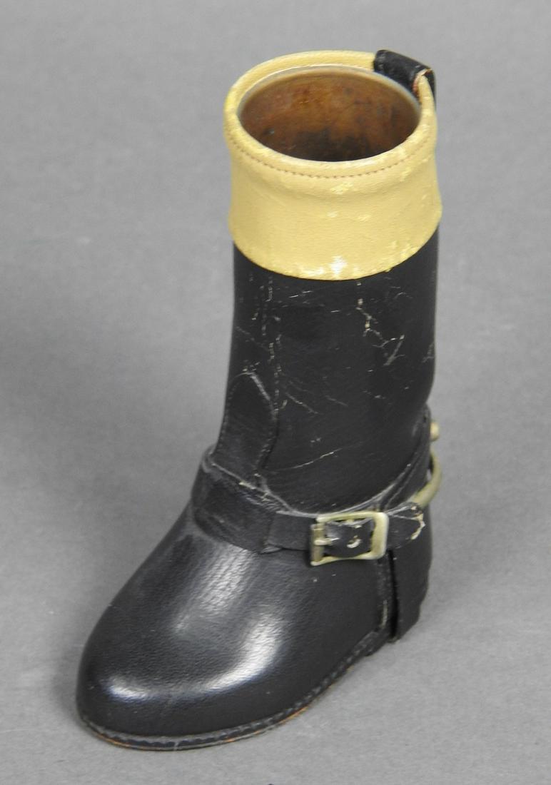 LEATHER RIDING BOOT MATCH STRIKE/HOLDER VESTA (1 of 3)