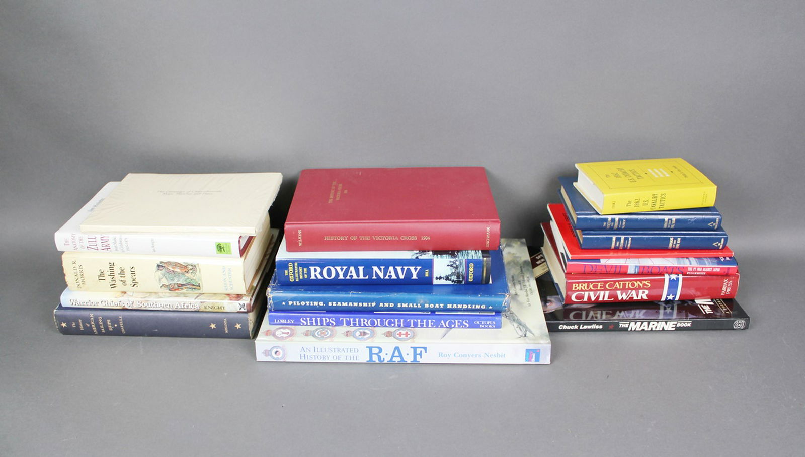 17 BOOKS WAR & MILITARY (1 of 6)