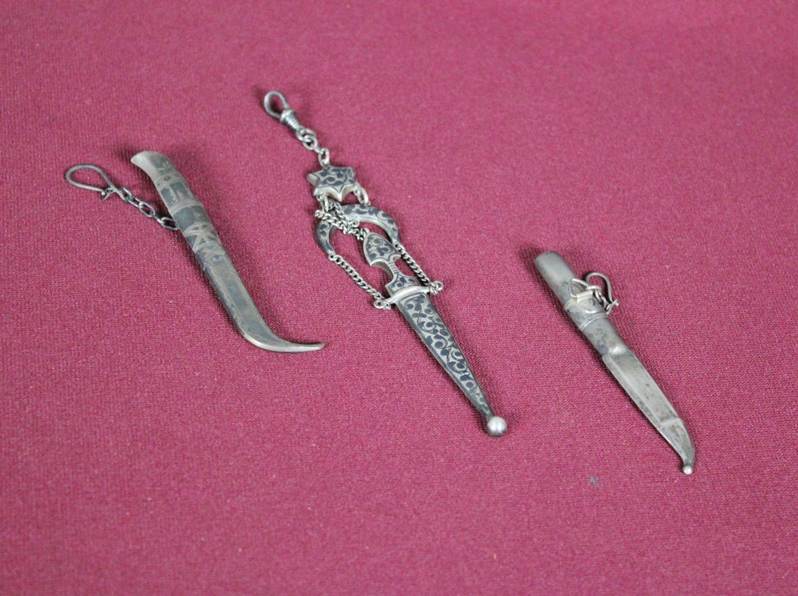 3 MINIATURE STERLING SILVER DAGGERS (1 of 5)