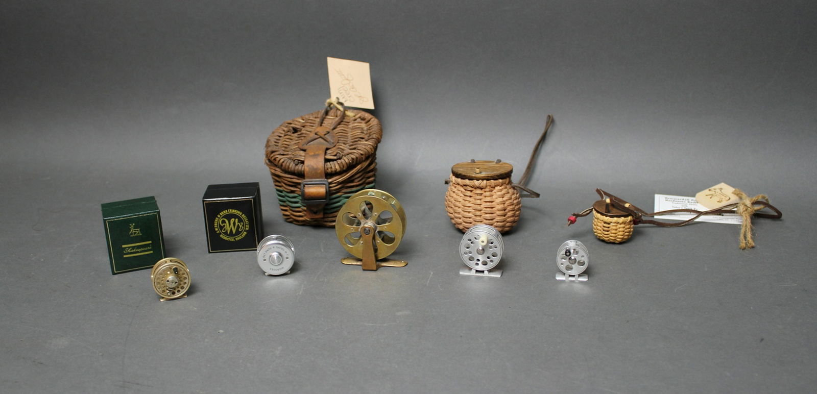 MINIATURE REELS & CREELS (1 of 6)