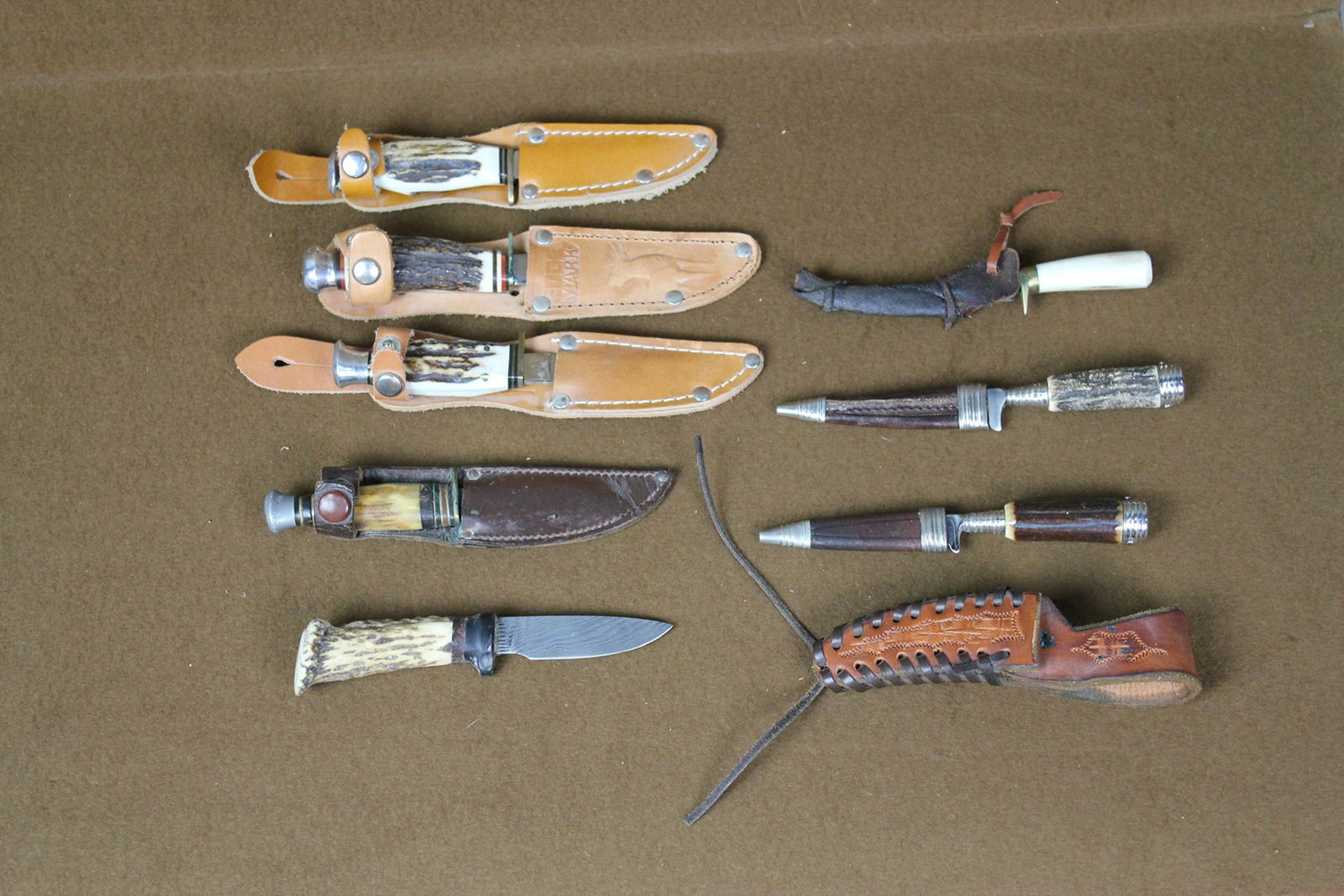 STAG/HORN BOWIE KNIVES (1 of 7)