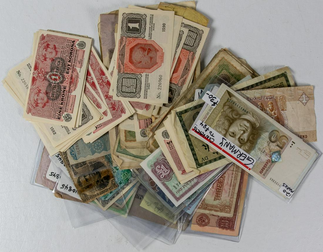MIXED CURRENCY FROM AROUND THE WORLD (1 of 2)