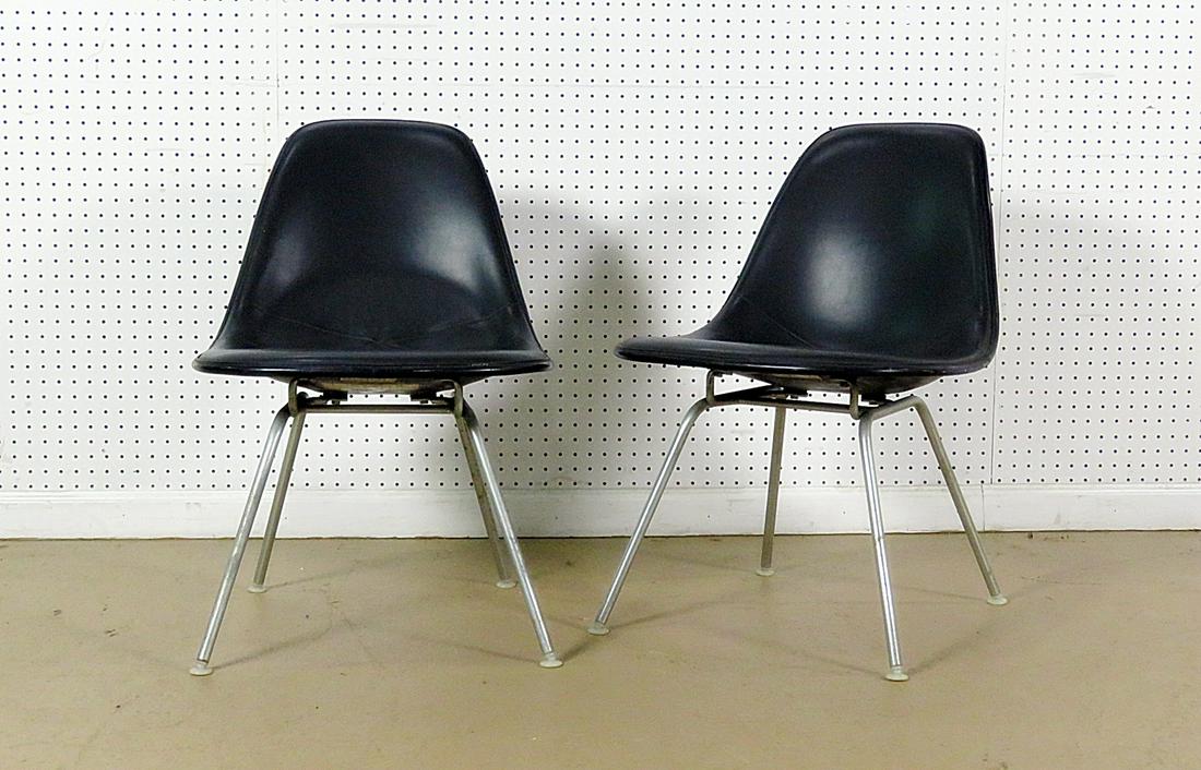 2 HERMAN MILLER FIBER GLASS SIDE CHAIRS (1 of 8)