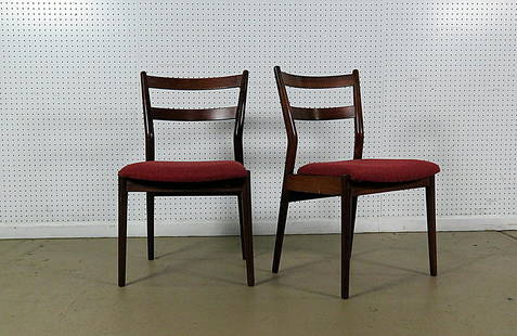 2 SIBAST FURNITURE ROSEWOOD SIDE CHAIRS: Signed Sibast Furniture. Made in Demark. 31 7/8" h x 19" w x 20 3/4" d. Seat height 17 3/4".