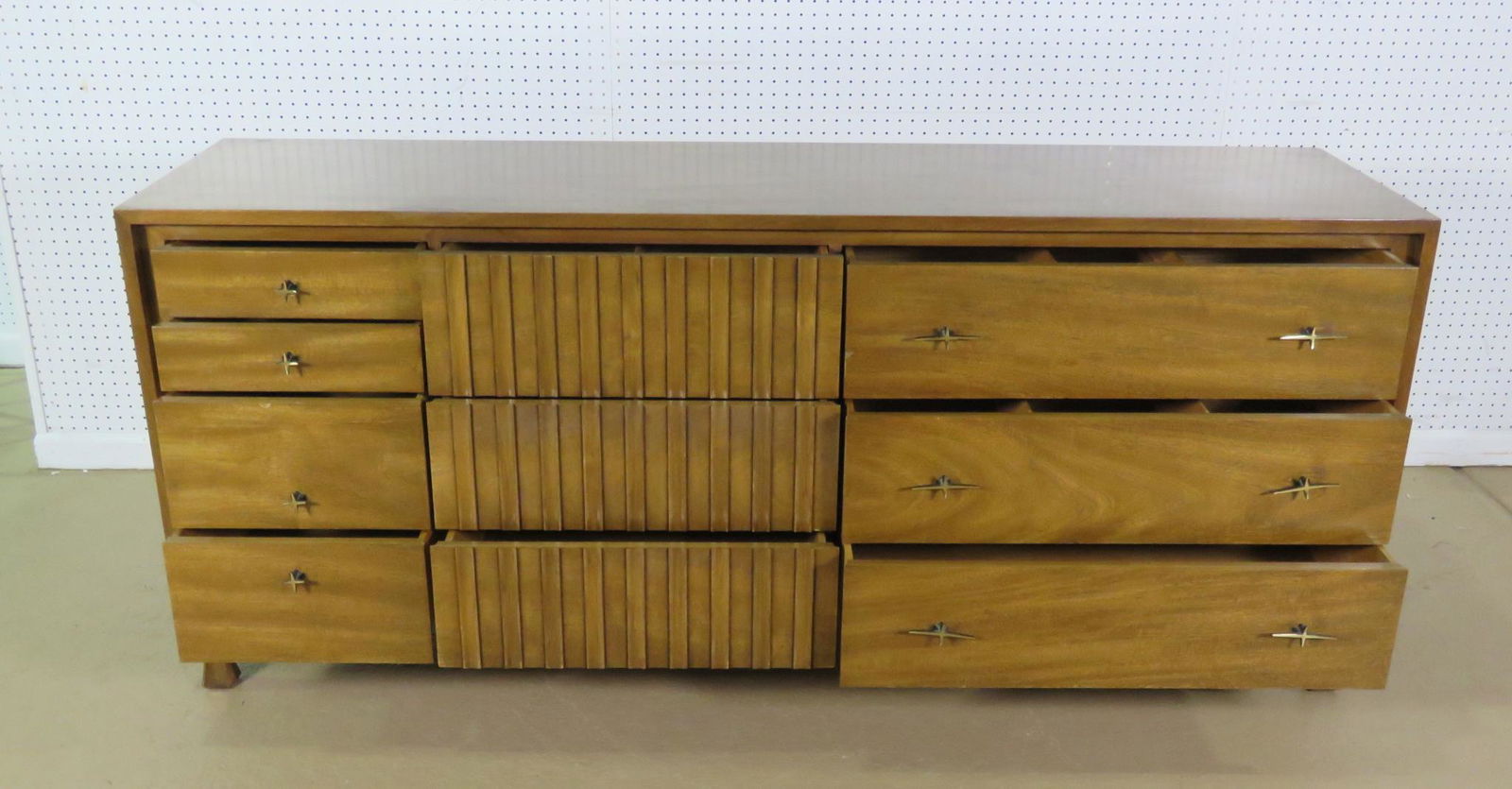 JOHN WIDDICOMB SERVER (1 of 7)