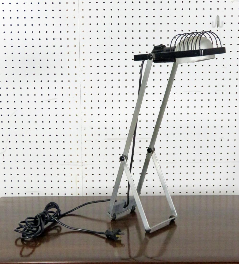 MID CENTURY MODERN DESK LAMP (1 of 5)