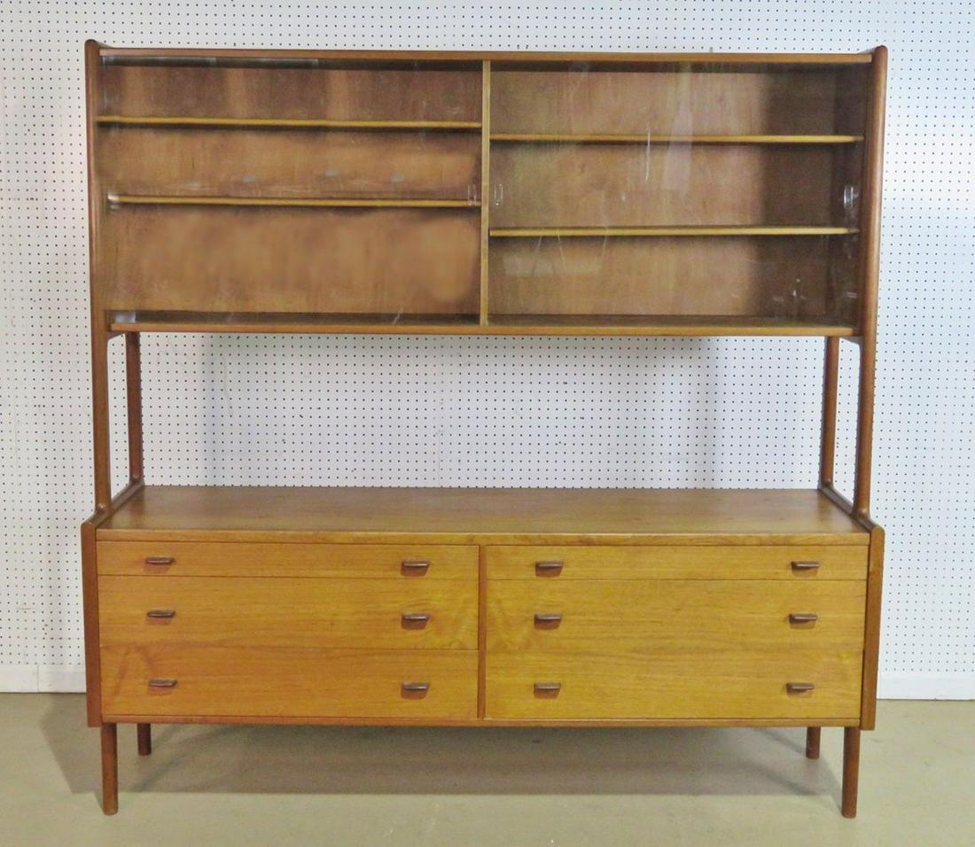 HANS WEGNER CHINA CABINET (1 of 12)