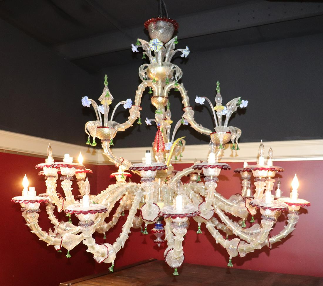 MONUMENTAL GLASS VENETIAN CHANDELIER (1 of 16)