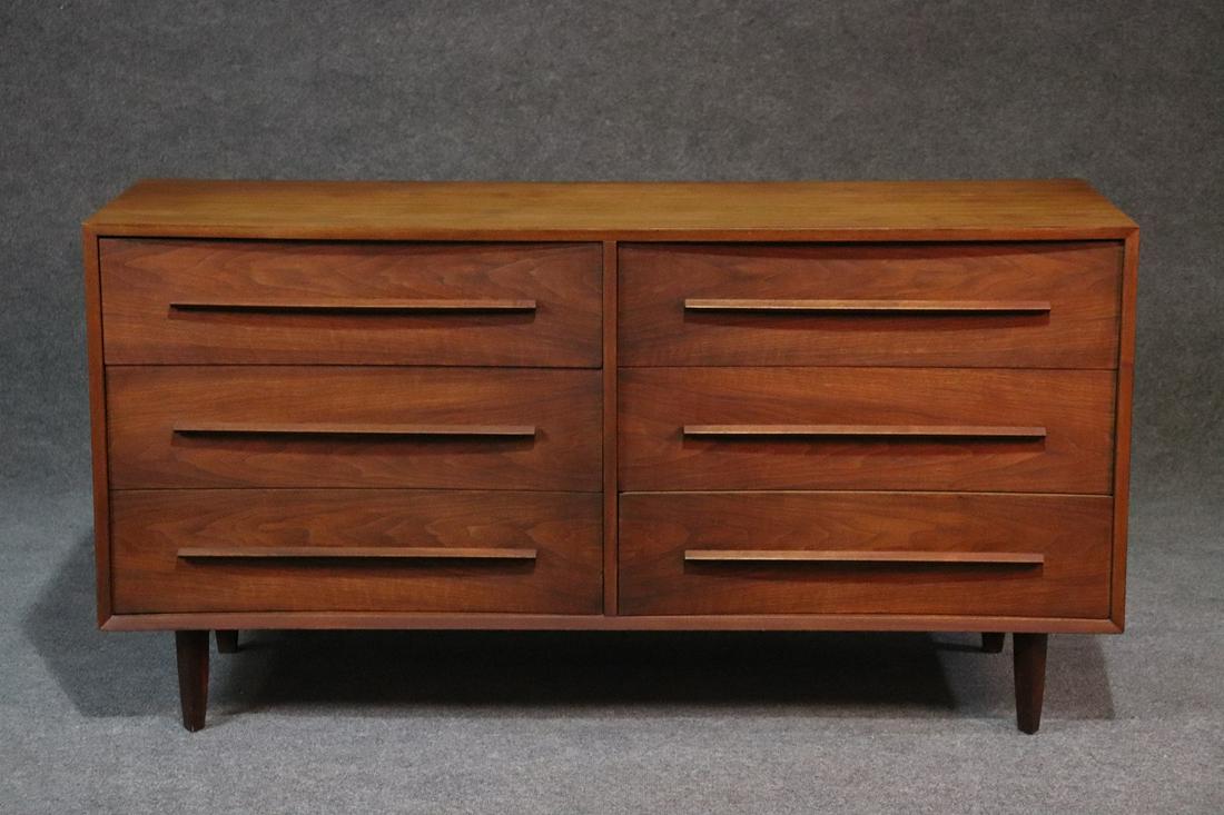 John Widdicomb Dresser Feb 27 2020 Ss Auction Inc In Nj