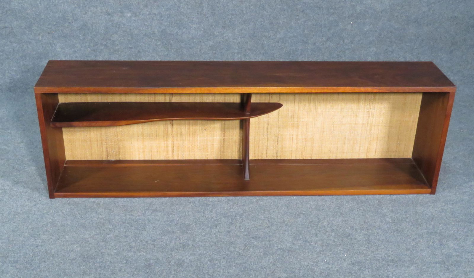 PHILLIP LLOYD POWELL HANGING DISPLAY SHELF (1 of 9)