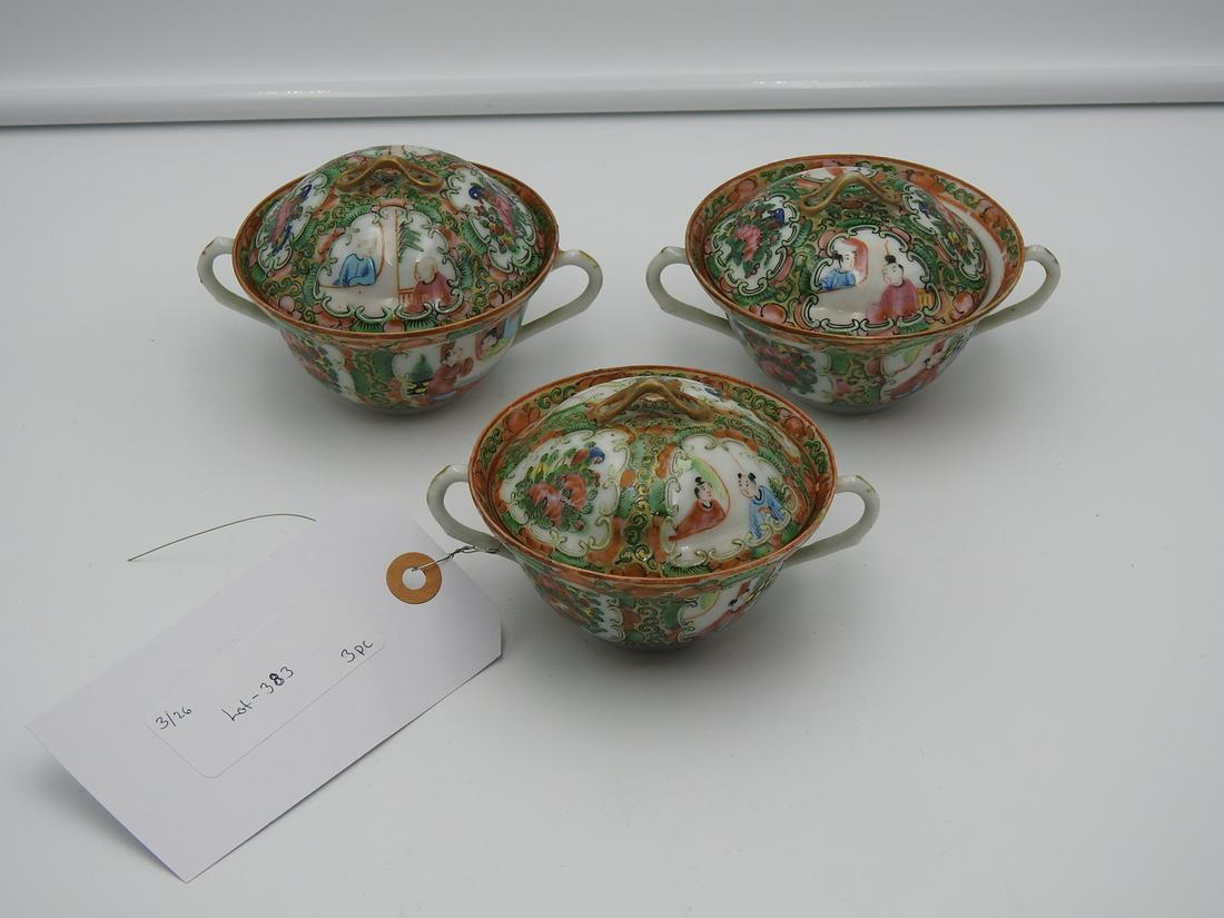 3 ROSE MEDALLION CHINESE COLORED TEA CUPS (1 of 3)