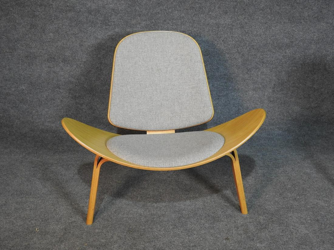 HANS WEGNER/CARL HANSEN CHAIR: CH07. Ply molded with fabric upholstery. 29" h x 36" w x 34" d.
