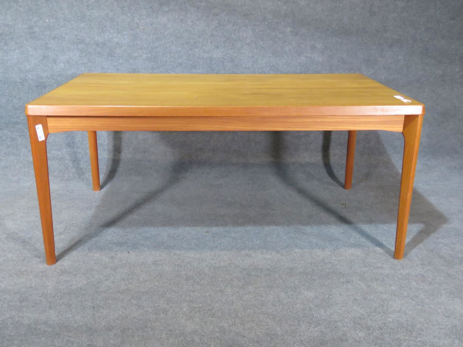 TEAK MOBELFABRIK DINING TABLE (1 of 8)