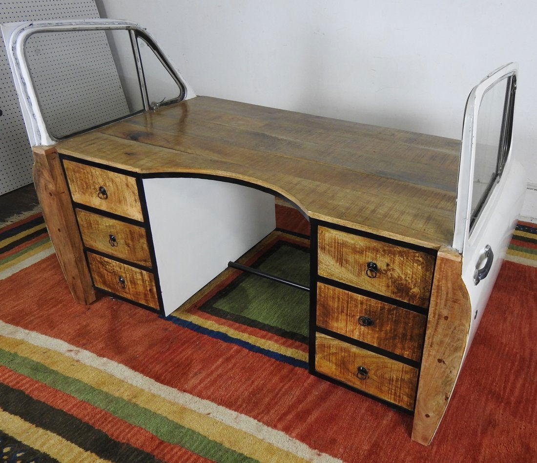INDUSTRIAL STYLE CAR DESK (1 of 3)