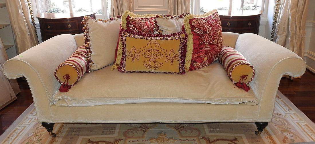 SOFA MADE BY LEE JOFA (1 of 5)