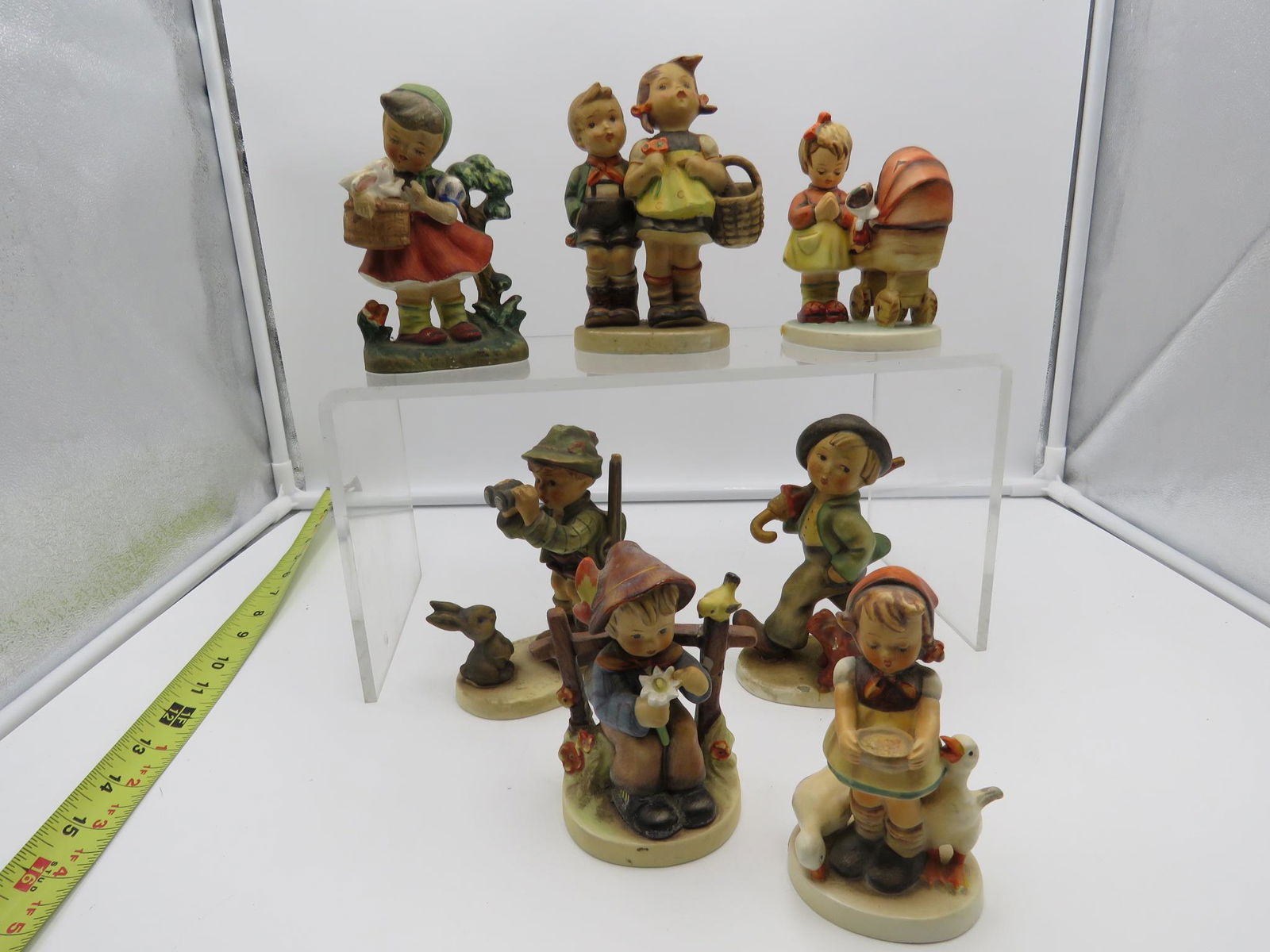 7 PC GOEBEL FIGURES: Seven figures. 6 inches and under.