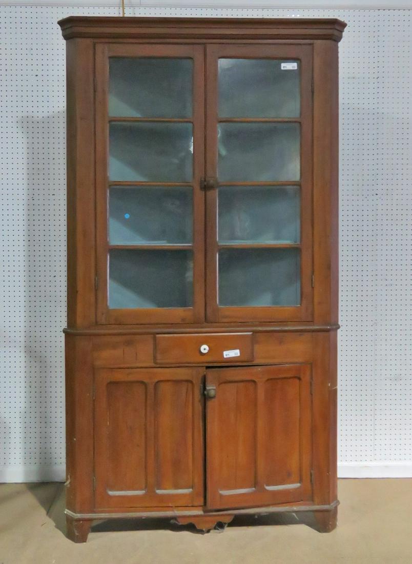 ANTIQUE 18TH C CORNER CABINET (1 of 5)