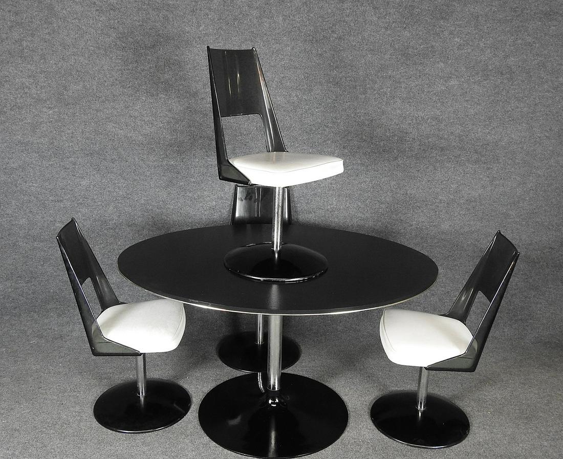 5 PC SMOKED LUCITE DINNETTE SET BY DAYSTROM (1 of 10)