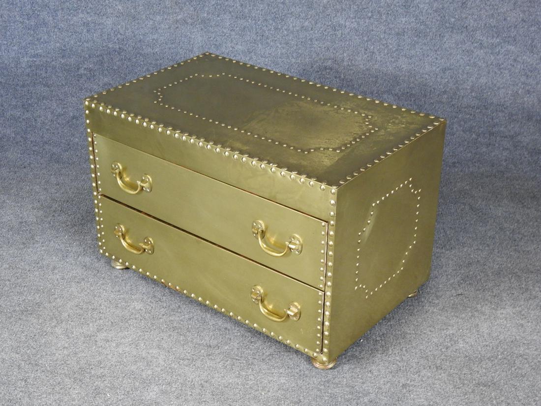BRASS CAMPAIGN CHEST BY SARRIED LTD (1 of 7)