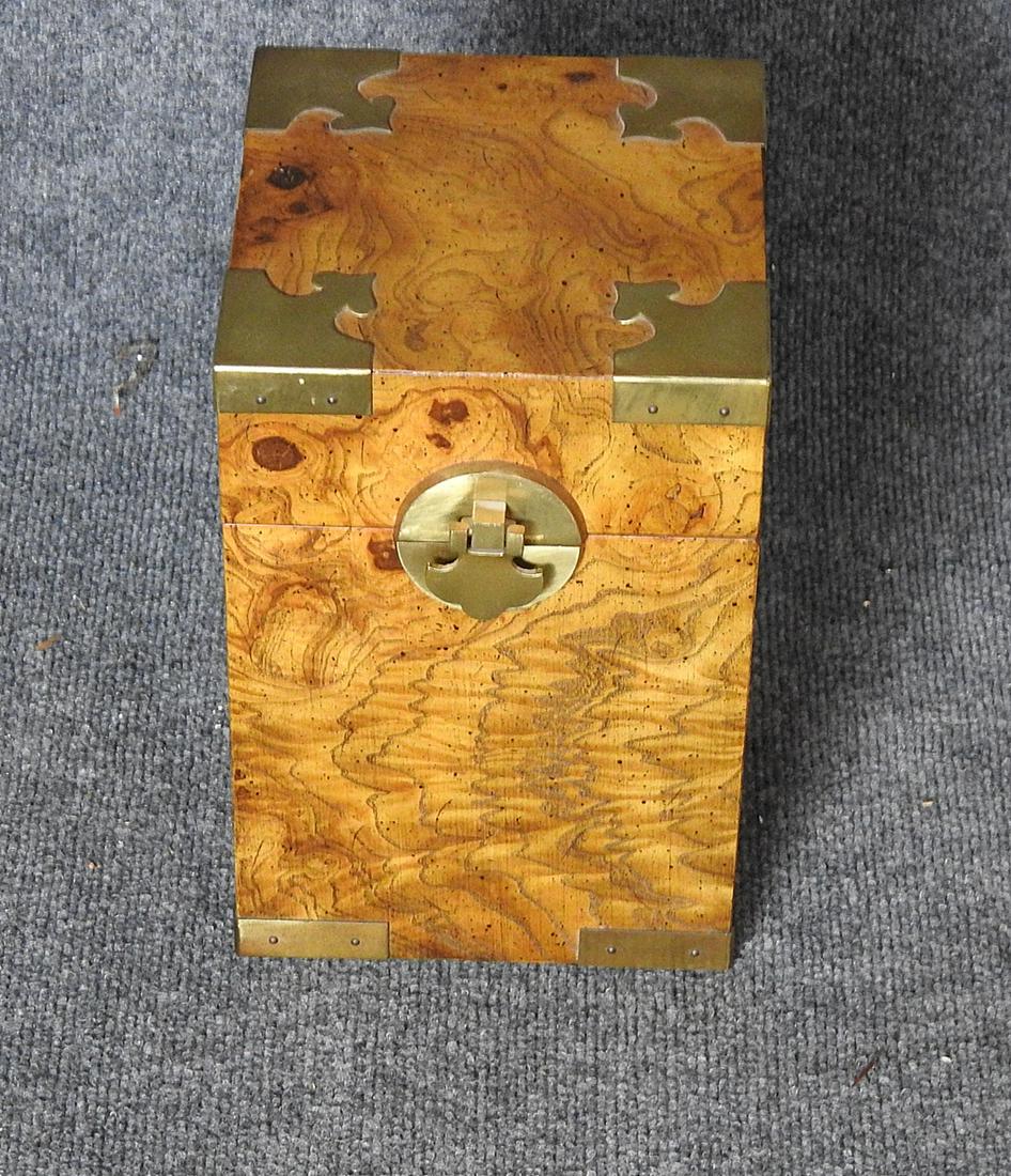 CAMPAIGN STYLE LIQUOR BOX (1 of 3)