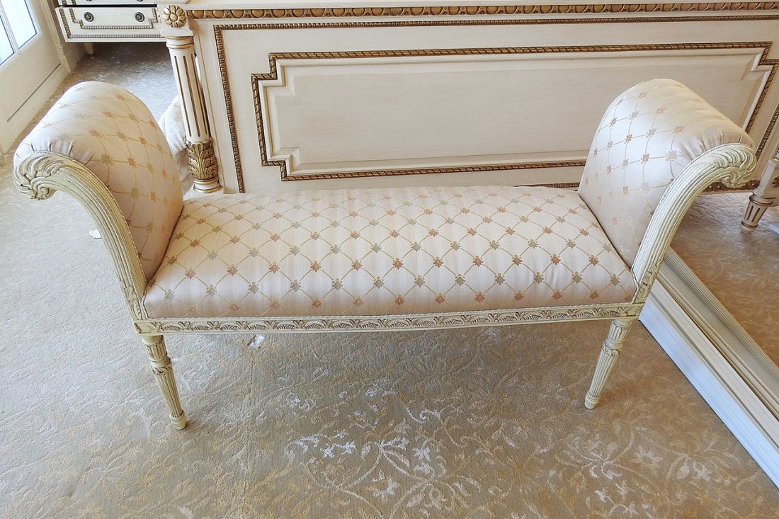 EDWARD FERRELL WINDOW BENCH (1 of 8)