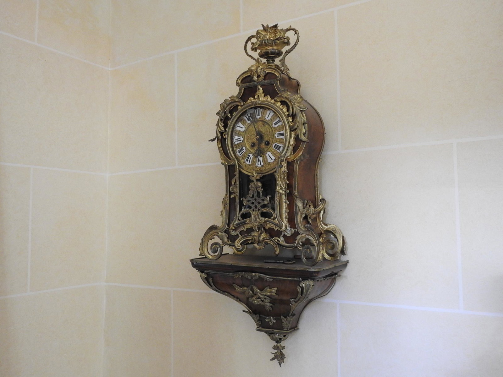 ANTIQUE FRENCH BRACKET CLOCK (1 of 10)