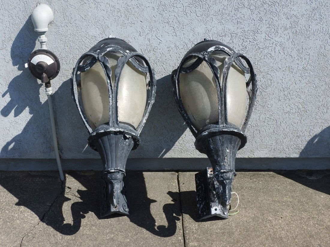 PAIR MONUMENTAL BELLE EPOQUE STYLE OUT DOOR WALL (1 of 5)