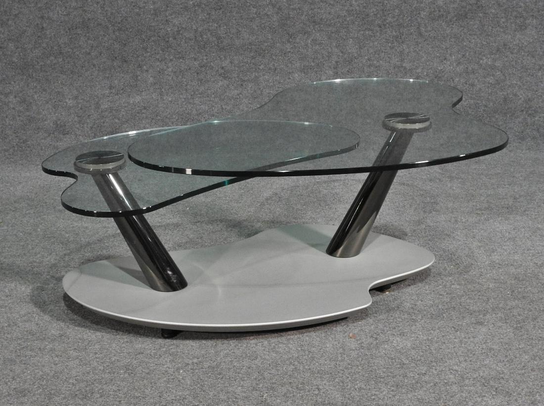 MODERN REVOLVING FLOATING GLASSTOP COFFEE TABLE (1 of 6)