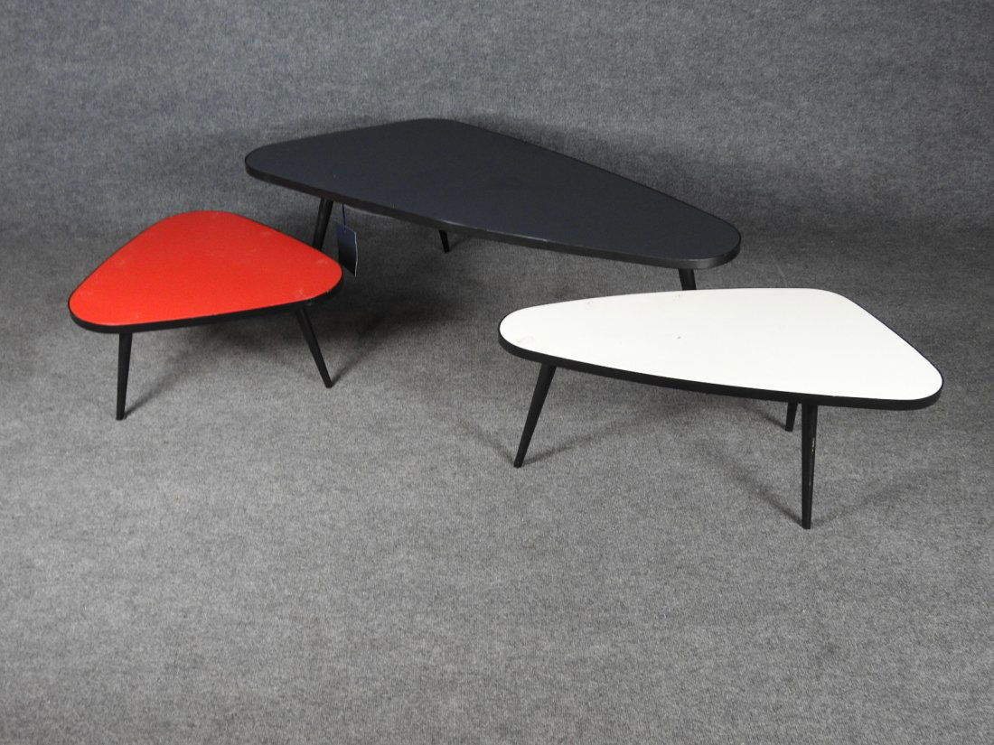 3 TOMMY HILLFIGER TABLES (1 of 6)