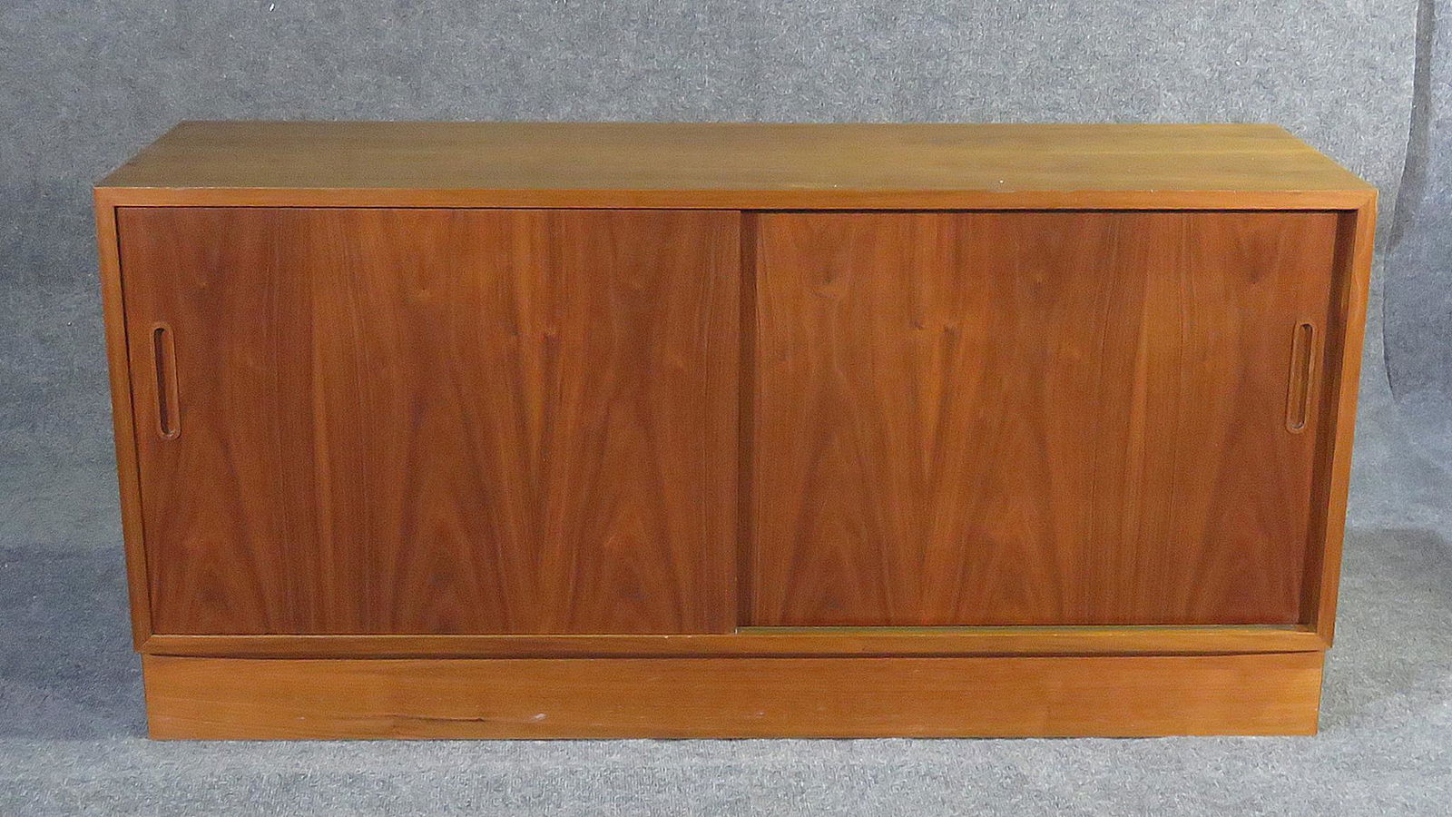 DANISH WALNUT 2 DOOR SERVER (1 of 9)