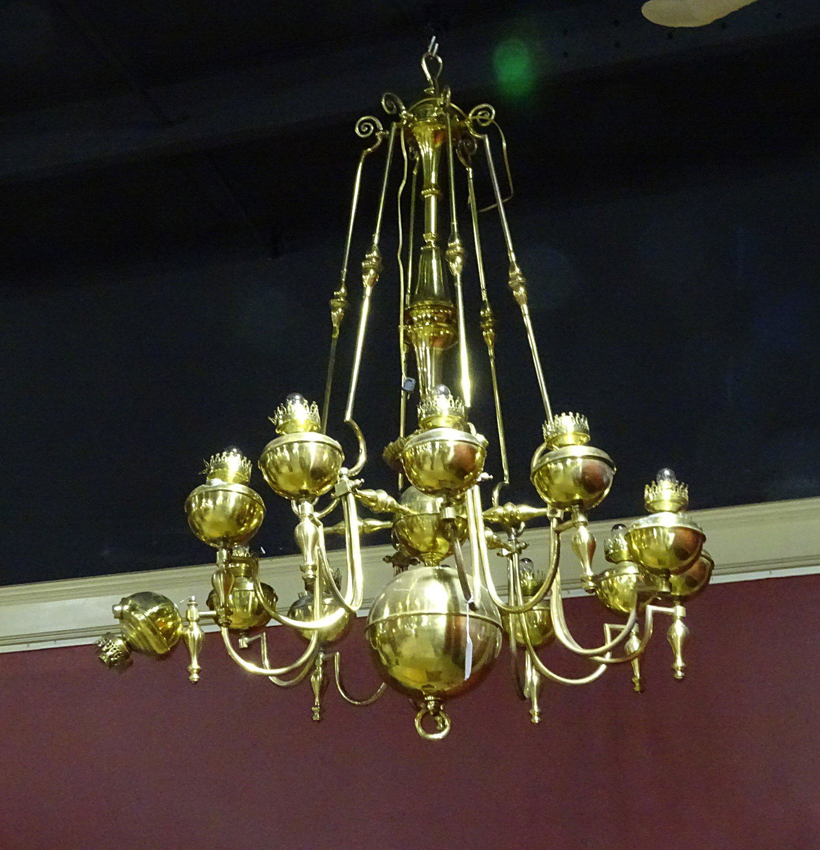 VICTORIAN STYLE BRASS CHANDELIER (1 of 7)