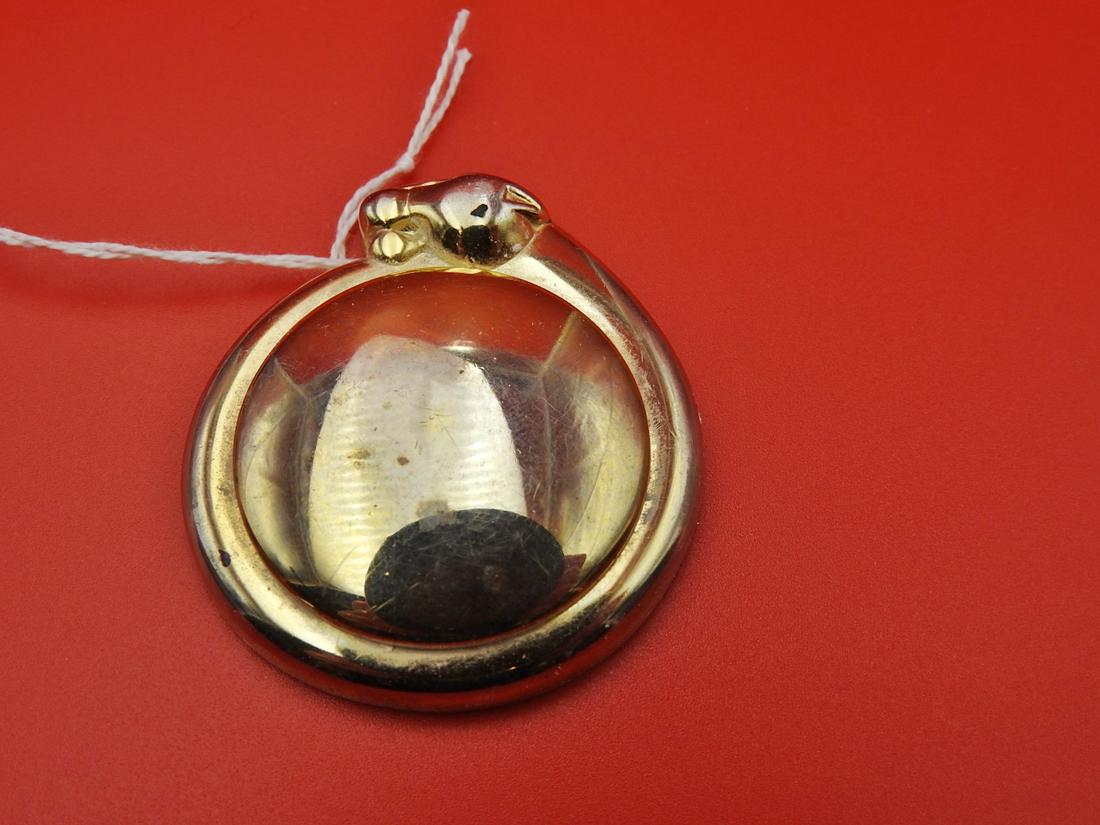 CARTIER PANTHERE SILVER PLATED PAPERWEIGHT: Paperweight Panthere.