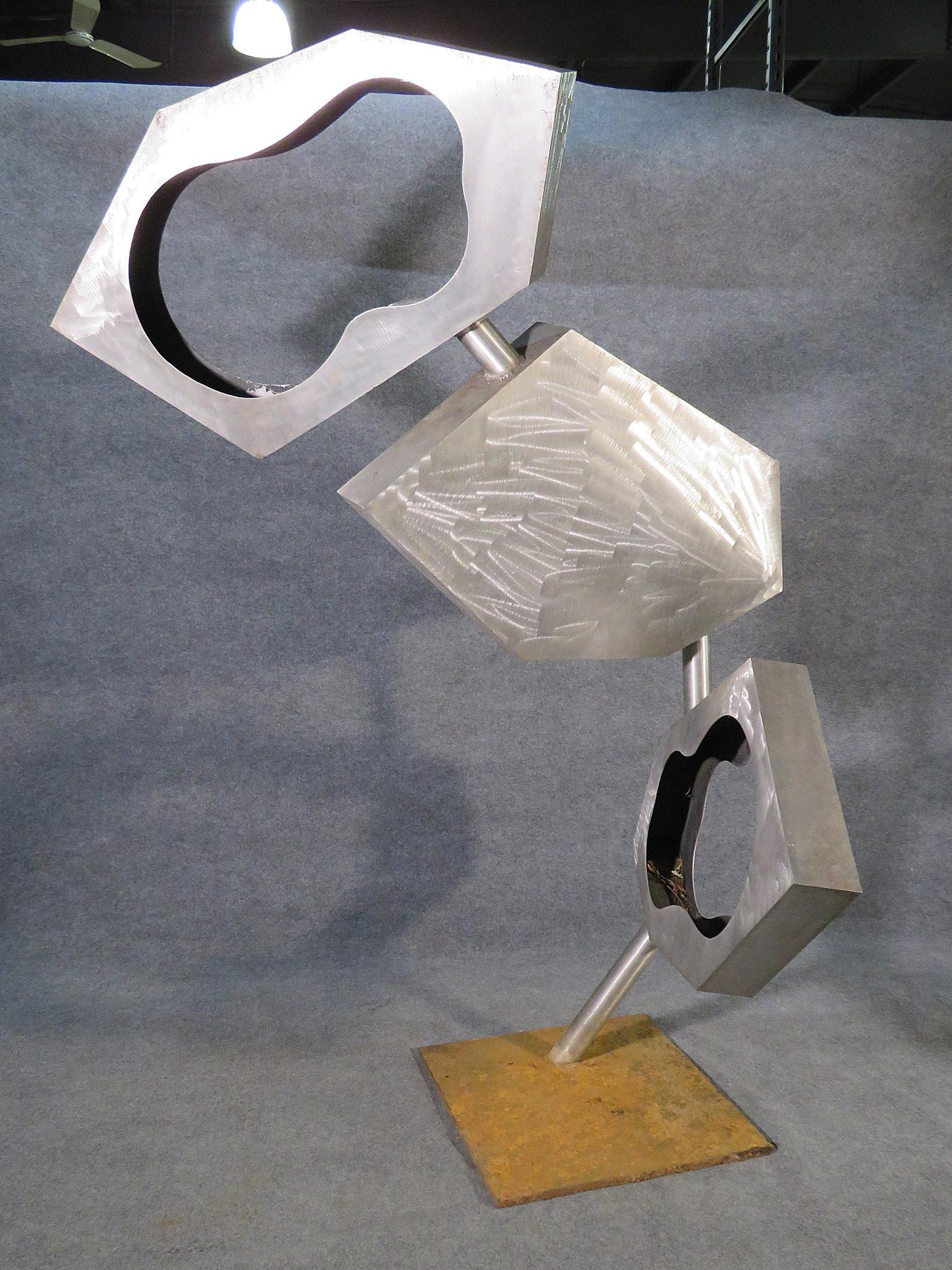 SIGNED DAVID SAVAGE MODERN SCULPTURE (1 of 8)