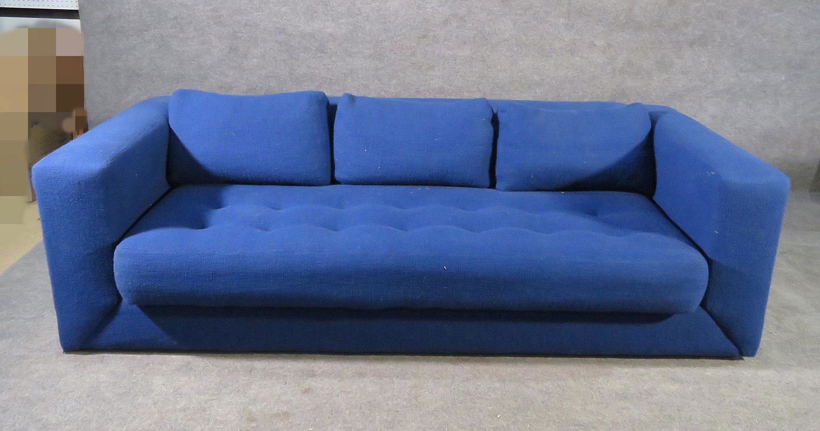 THAYER COGGIN UPHOLSTERED SOFA (1 of 8)