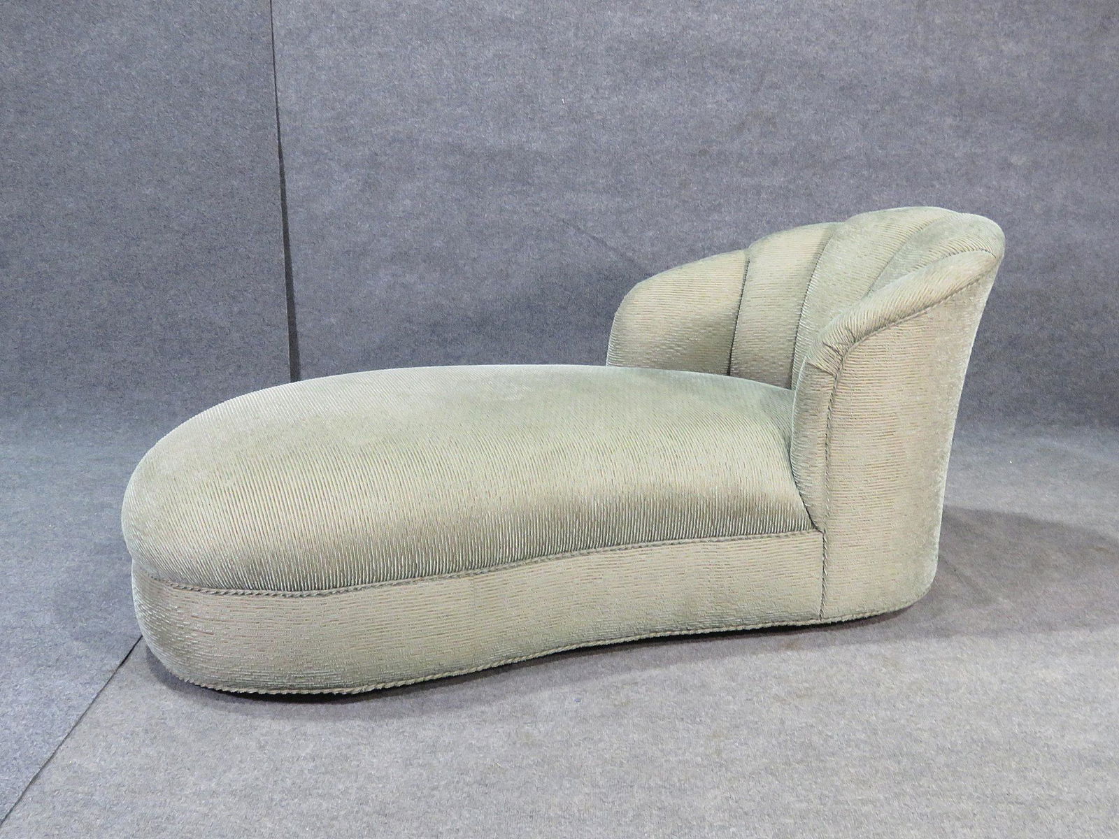 KAGAN STYLE CHAISE LOUNGE (1 of 7)