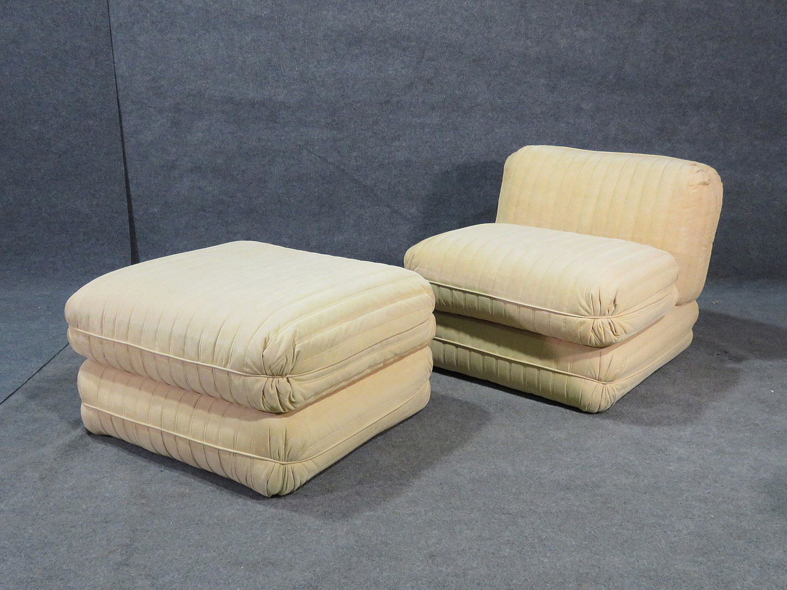 2 pc LOUNGE & OTTOMAN  JOHN MASCHERONI FOR SWAIM MFG. (1 of 12)