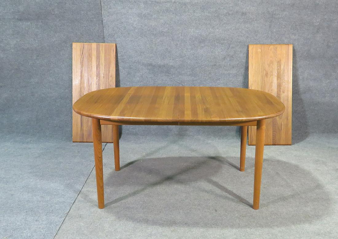 BRODRENE ANDERSEN DANISH TEAK DINING TABLE (1 of 6)