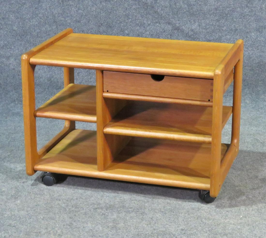 DANISH TEAK SERVING CART (1 of 7)