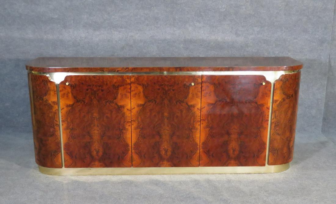 WILLIE RIZZO DESIGN SIDEBOARD (1 of 5)