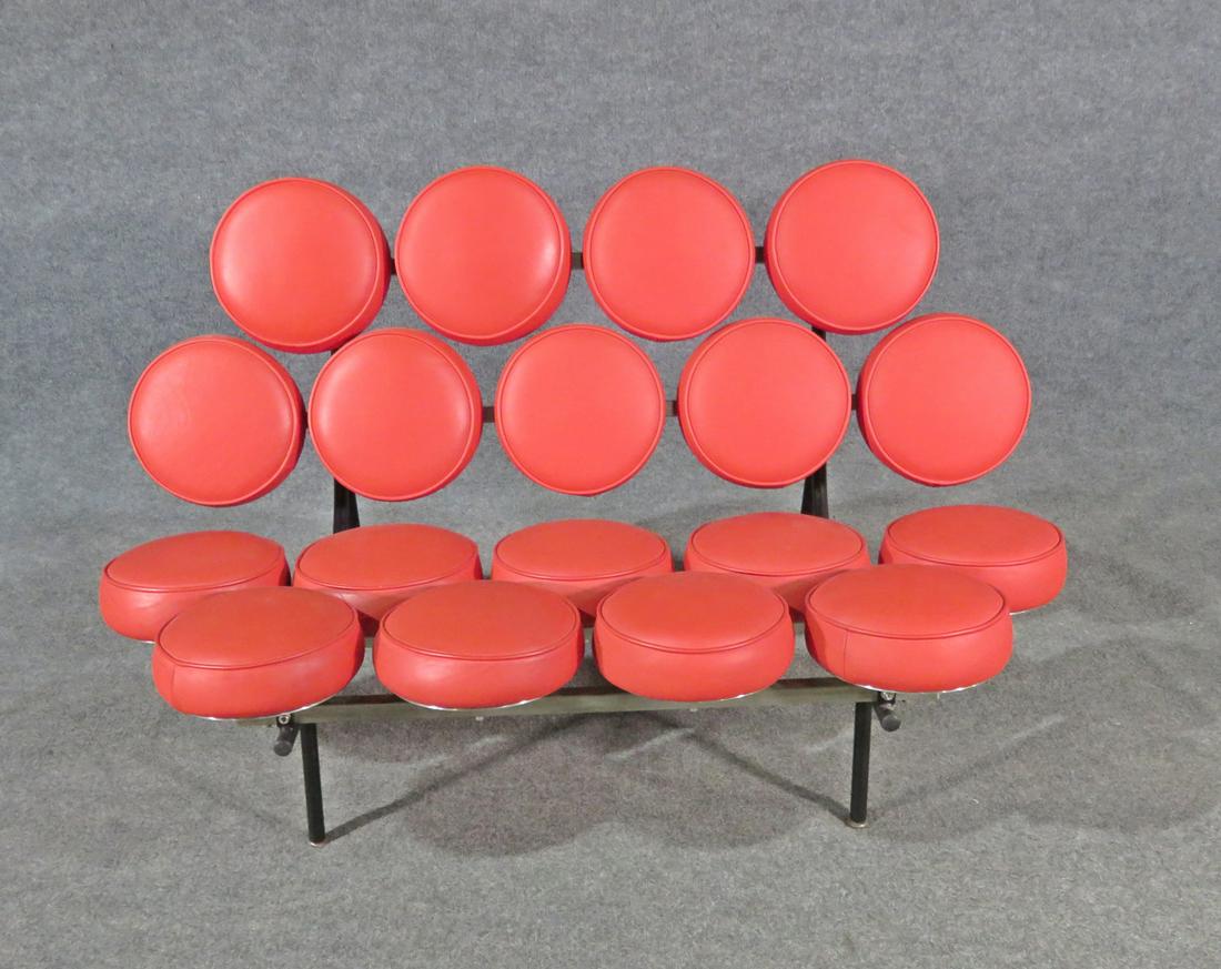 MARSHMALLOW SETTEE (1 of 7)