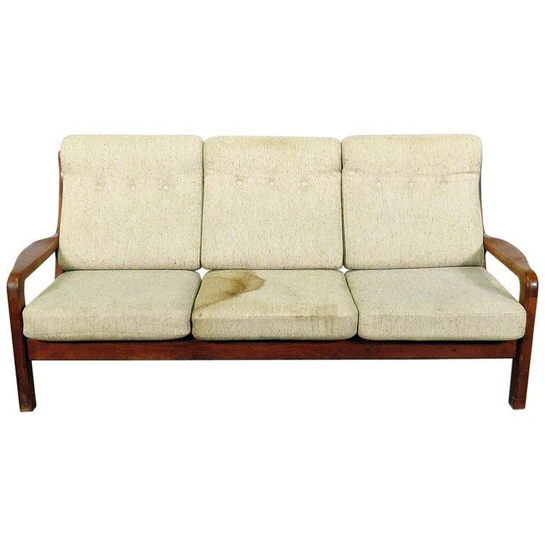DANISH TEAK SOFA (1 of 8)